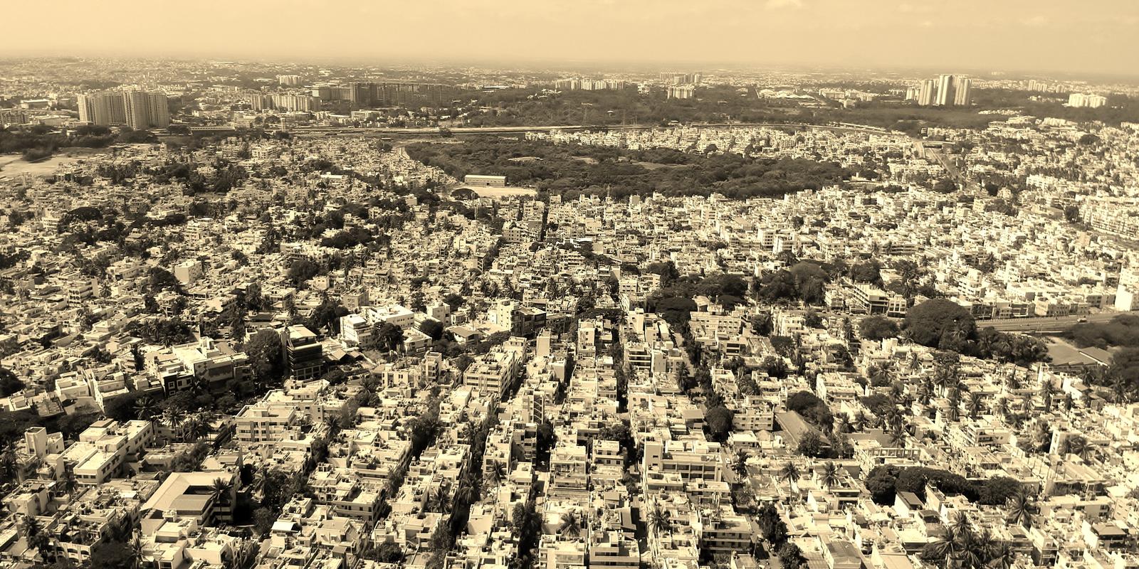 Hazy aerial view of Delhi