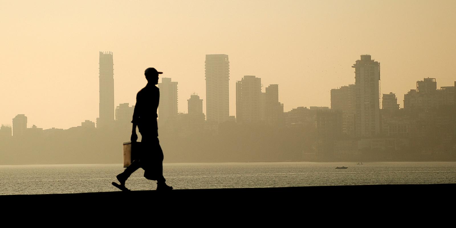 Hazy view of Mumbai skyline