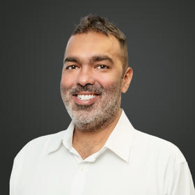 Khushil Vaswani Zeno